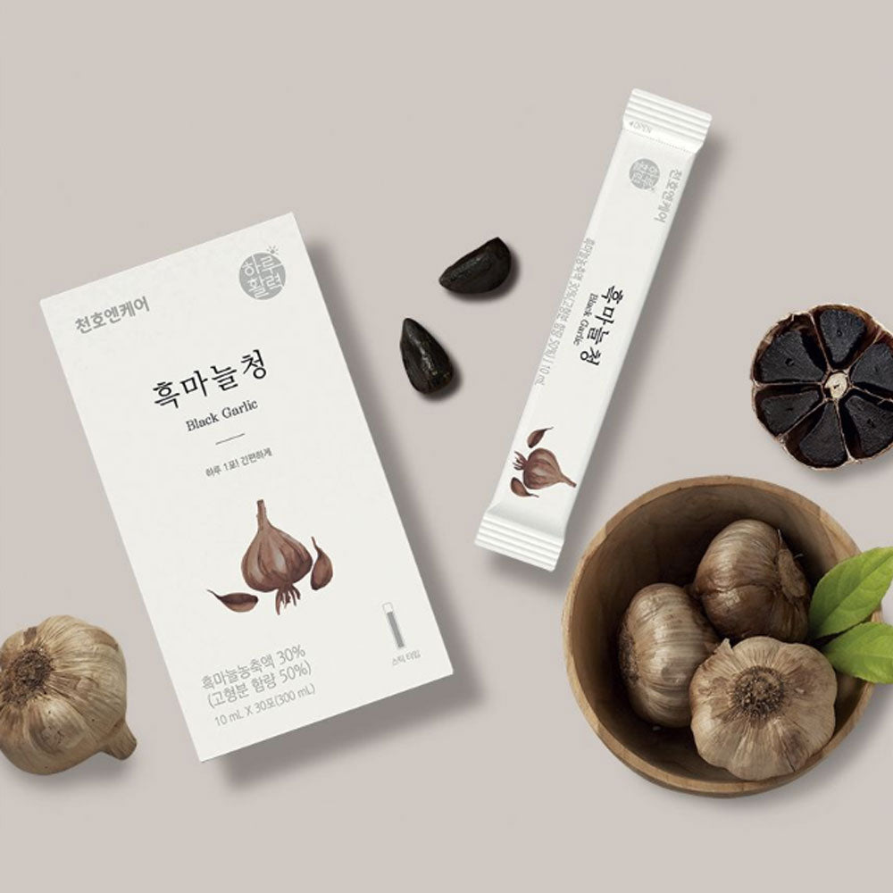 Chunho Ncare Korean Black Garlic Juice Concentrate, Aged Garlic Extract with 9 Traditional Herbs & Honey, No Additives, Easy-Cut Stick Pouch, HACCP Certified (10ml × 30sticks)