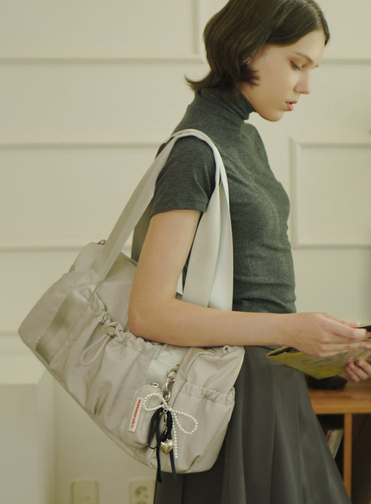 [Masmarulez] Glossy shoulder duffel bag Water proof _ Light gray