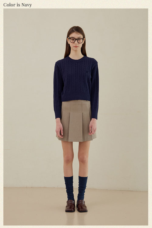 Witty Cable Round Knit (Navy)