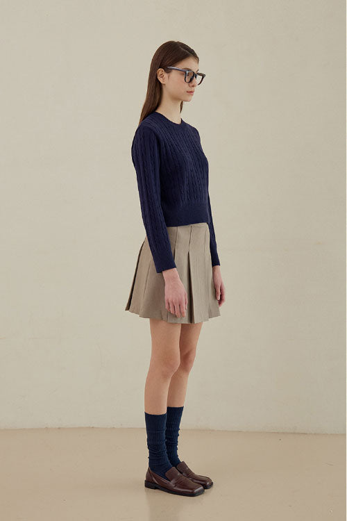 Witty Cable Round Knit (Navy)