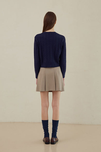 Witty Cable Round Knit (Navy)