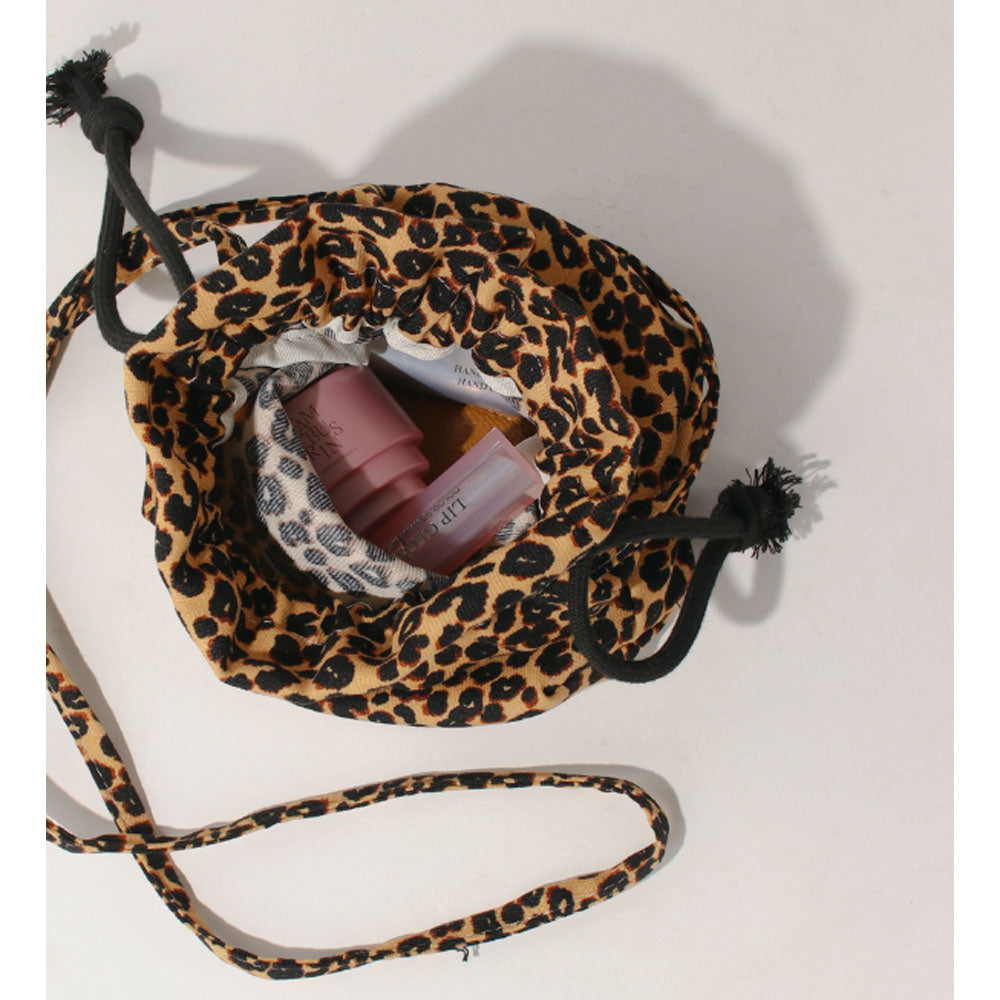 masmarulez 2-Way String Crossbody Pouch – Convertible Korean Mini Bag, Wristlet & Cross Bag, Lightweight Polyester, Stylish & Practical for Travel, Daily Use – Leopard